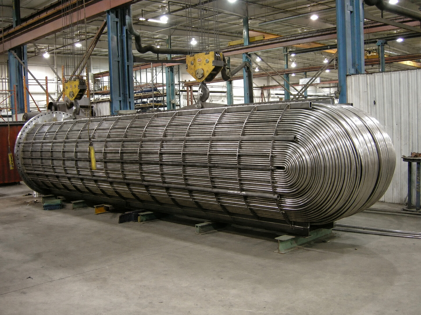 U-tube heat exchanger bundle in a fabrication workshop without personnel